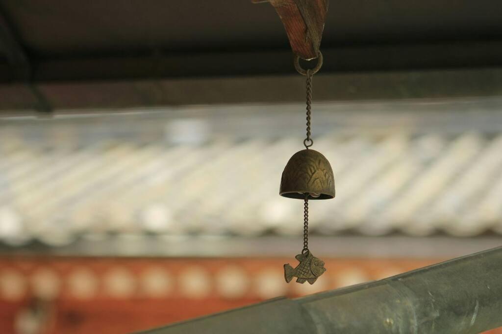 Namhyundang - Hanok Korean Traditional House โซล ภายนอก รูปภาพ